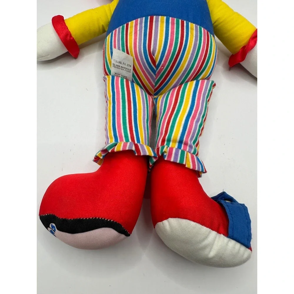 Vintage 1984 Fisher Price Learn To Dress Clown Plush Button Zip Snap Tie
